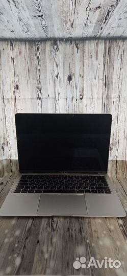 Apple macbook air 13