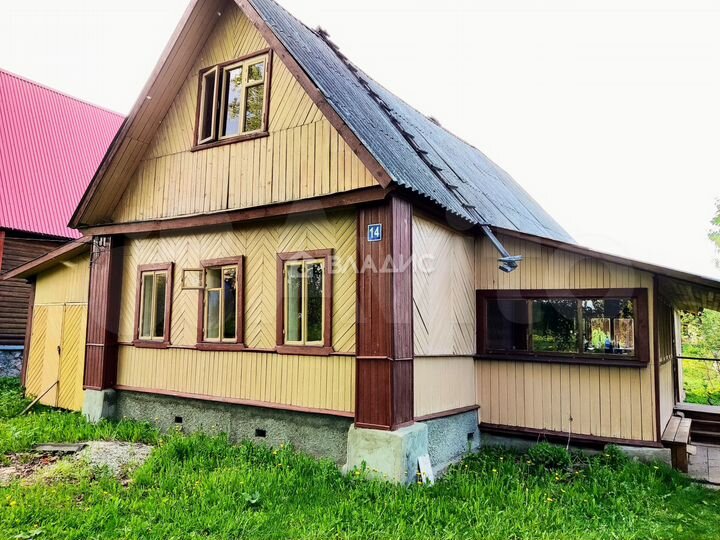 Дом 41,3 м² на участке 16 сот.