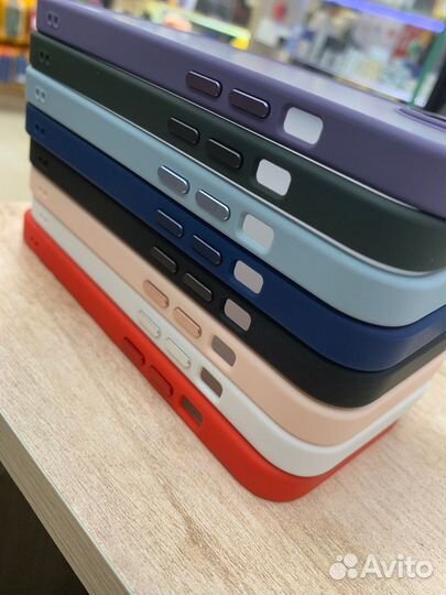 Матовый силиконовый чехол для iPhone 7