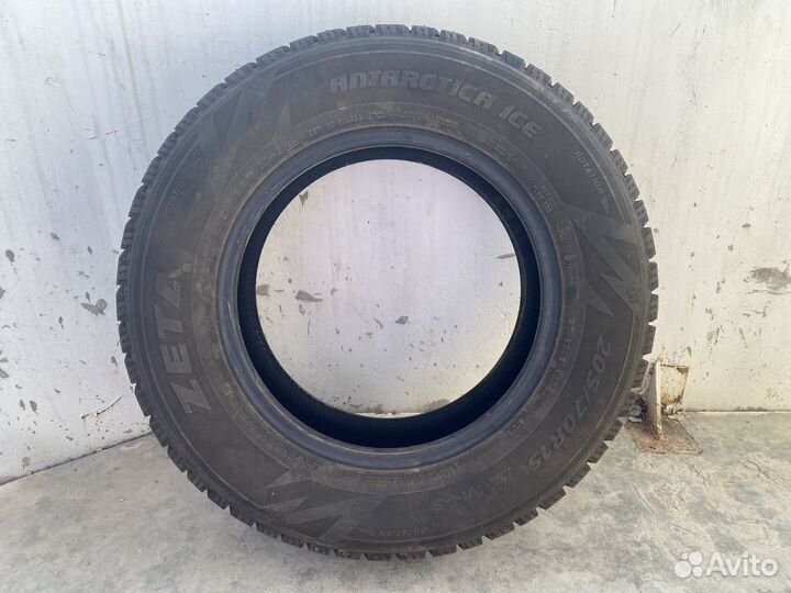 Zeta Antarctica Ice 205/70 R15 100