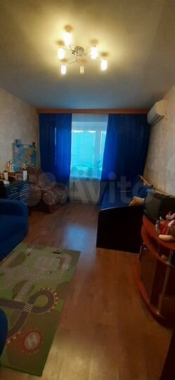 2-к. квартира, 42 м², 4/9 эт.