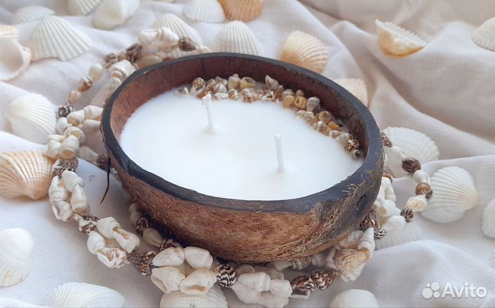 Свеча в кокосе