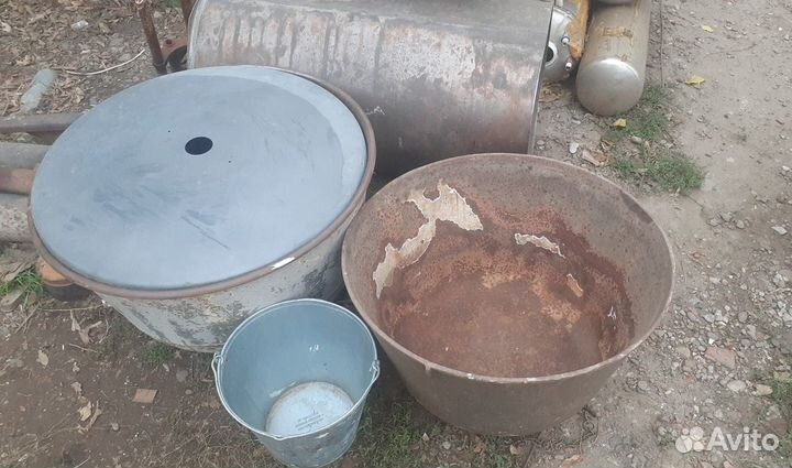 Казан железный (ширина 76см-глубина44см)