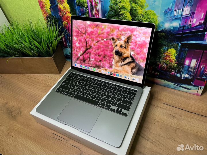 Macbook air 13 m1 16gb Крутой