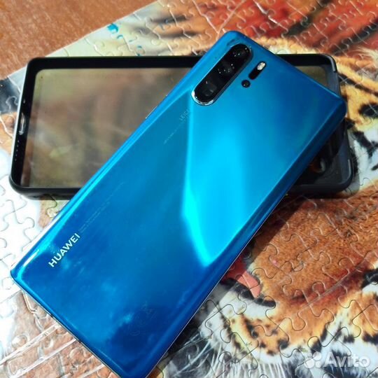HUAWEI P30 Pro, 8/256 ГБ