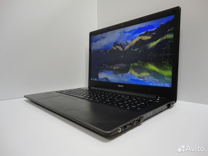 Шустрый ноутбук Dexp