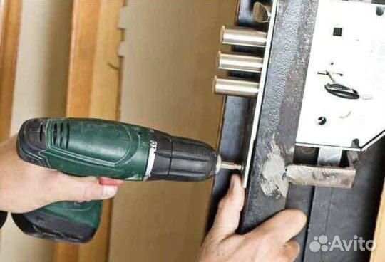 Вскрытие замков\Вскрытие автомобиля\Дверей\Замена