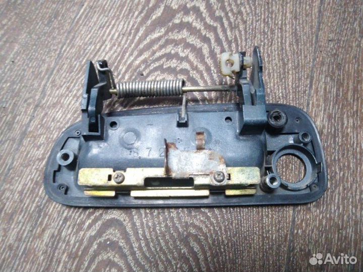 Ручка двери внешняя передняя правая Toyota Mark 2