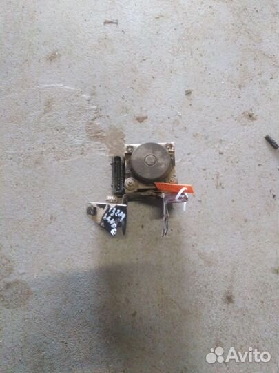 Блок ABS Renault Sandero