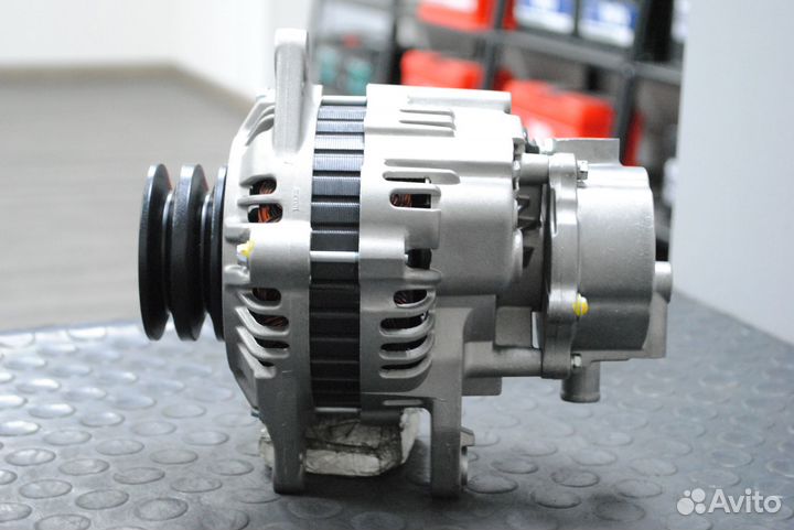 Генератор Mitsubishi L200, Pajero, L400 2.5 TD 75А