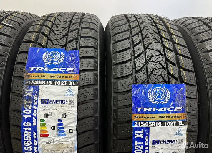 Tri Ace Snow White II 215/65 R16 27T