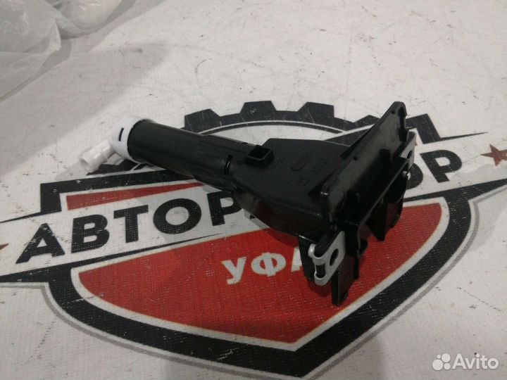 Форсунка омывателя фар правая honda accord 8 CU