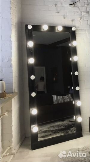 Гримерное зеркало