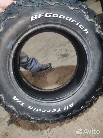 Bfgoodrich All-Terrain T/A KO2 265/65 R17