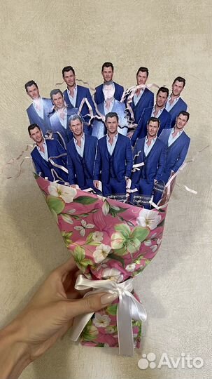 Букет с актерами