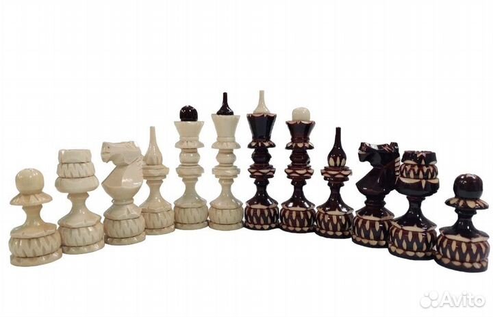 Шахматные фигуры ручной работы