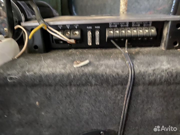 Сабвуфер и усилитель