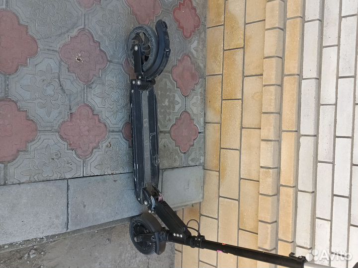 Продаётся электросамокат kugoo S3