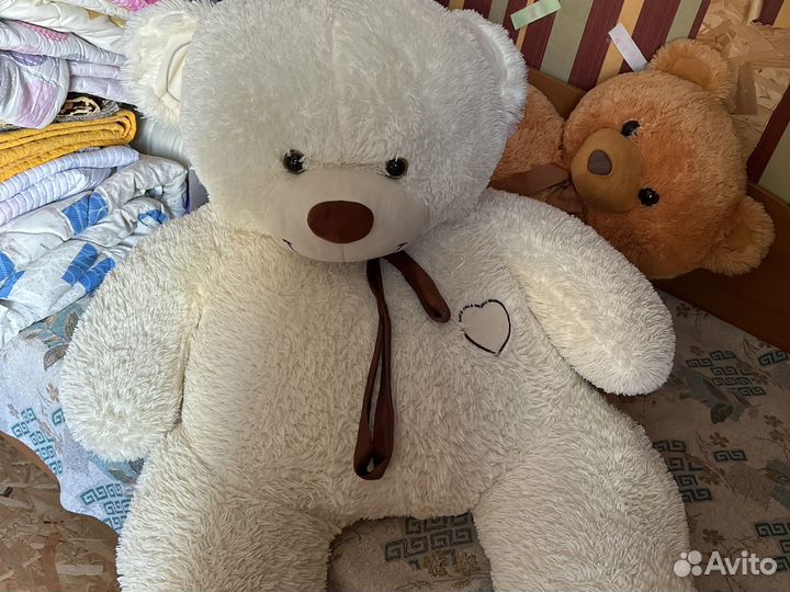 Плюшевый медведь