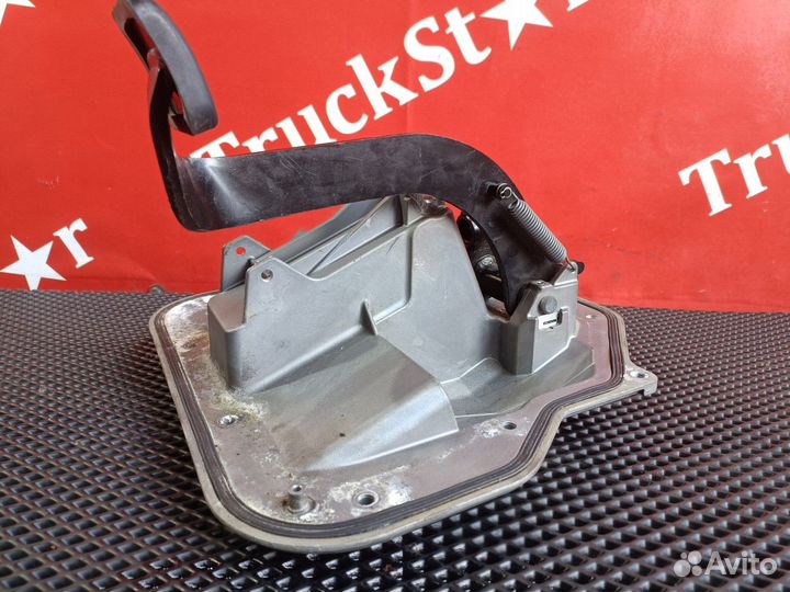 Блок педалей тормоза Daf XF106