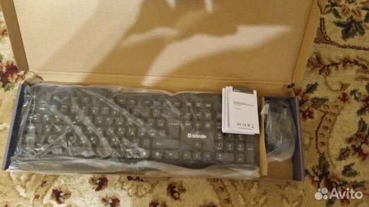 Беспроводная клавиатура и мышь