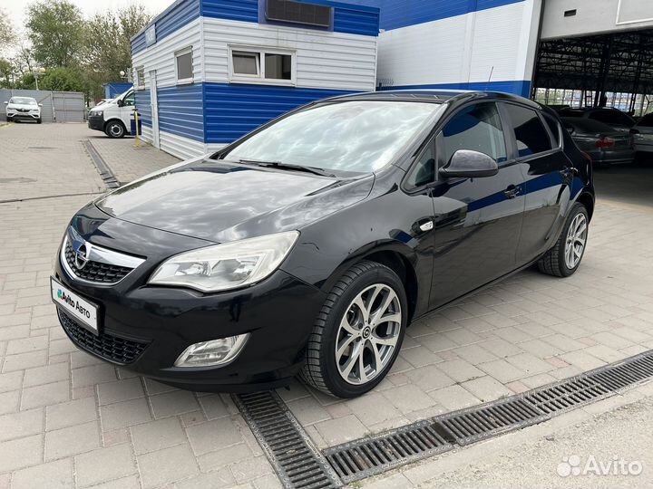Opel Astra 1.6 AT, 2010, 183 357 км