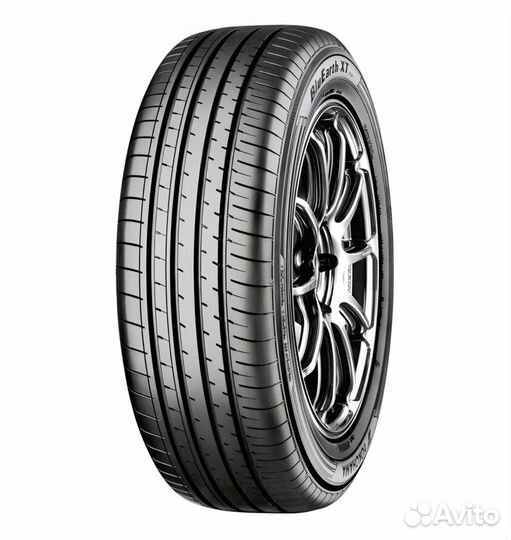 Yokohama BluEarth-XT AE61 235/55 R18