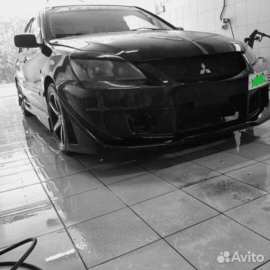 Реснички на фары для Mitsubishi Lancer 9,10