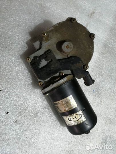 Мотор трапеции стеклоочистителя BMW 5er E39