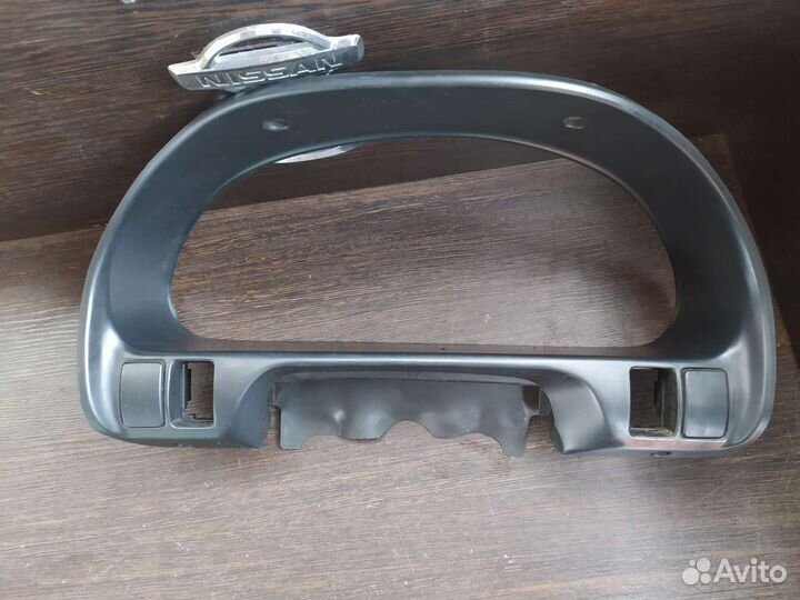 Рамка щитка приборов Субару Легаси BG9