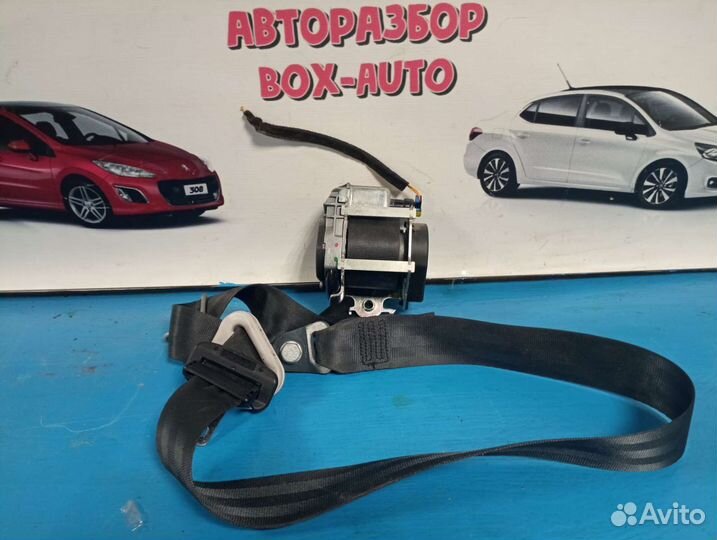 Ремень безопасности передний правый Пежо 207