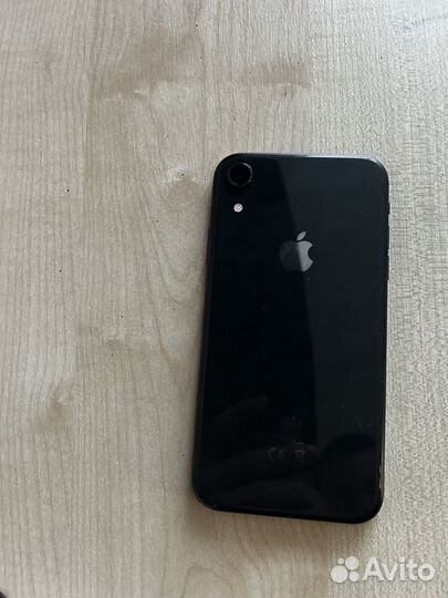 iPhone Xr, 64 ГБ