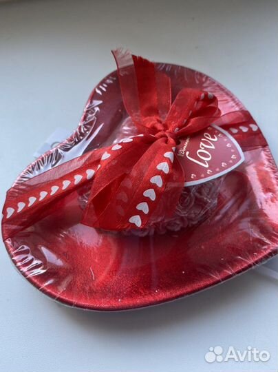 Подарки, свечи, интерьер