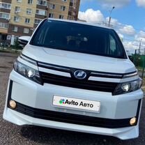 Toyota Voxy 1.8 CVT, 2014, 149 000 км, с пробегом, цена 1 900 000 руб.