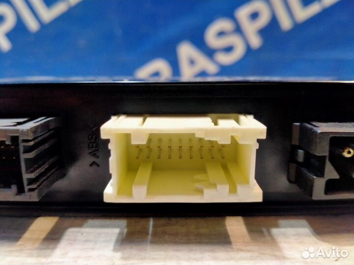 Блок управления дверьми Bmw 523I Левый Руль