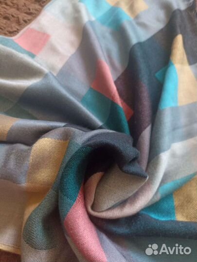 Шарфы и палантины