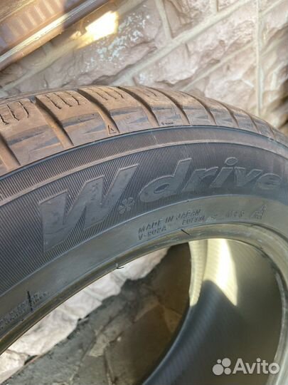 Yokohama W.Drive V902A 235/55 R17 103V