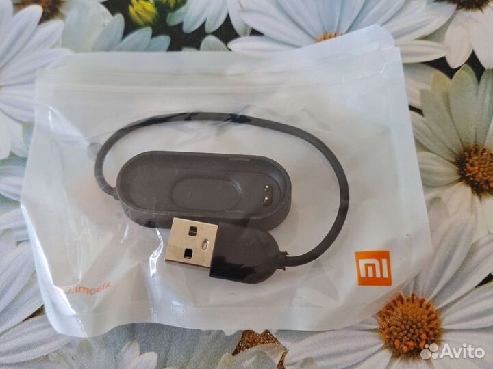 Зарядное устройства Xiaomi Mi Band 4