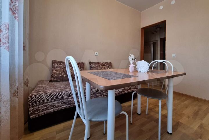 1-к. квартира, 42 м², 8/9 эт.