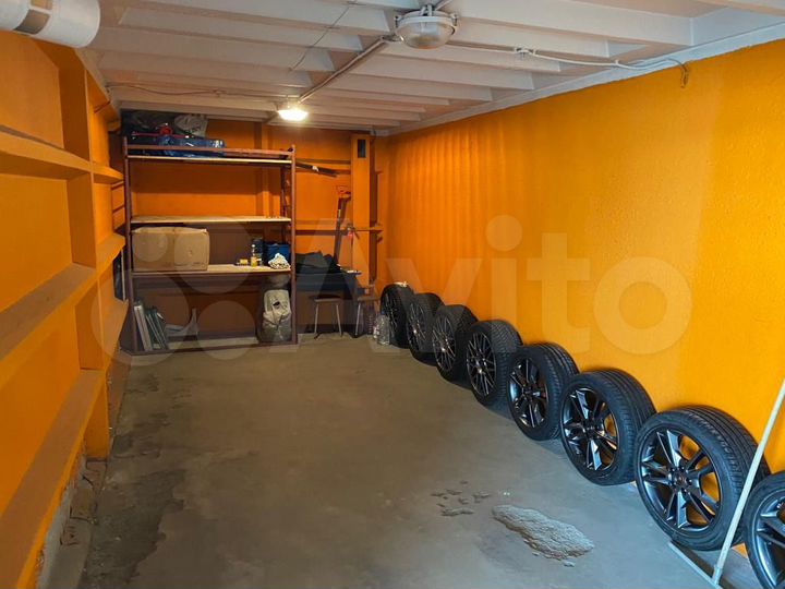 Гараж, 18 м²