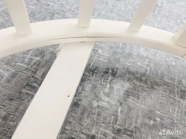 Детская кроватка с маятником