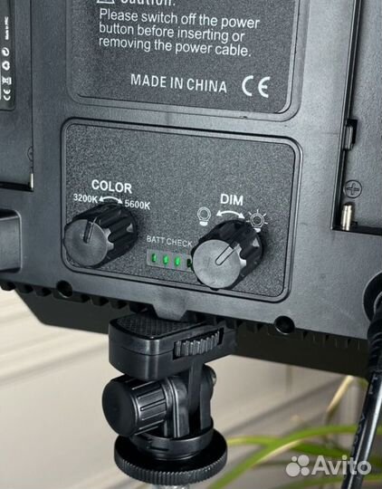 Видеосвет LED 600 + штатив