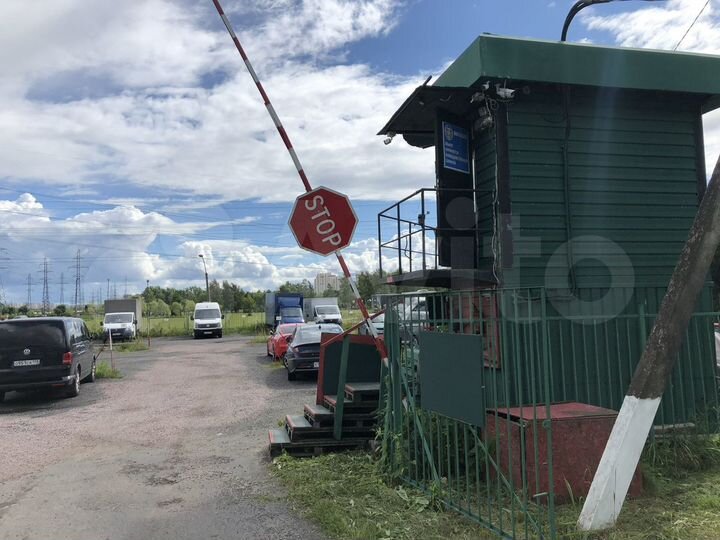 Машиноместо, 13 м²