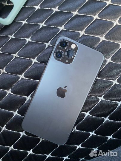 Продам iPhone 11 pro 256