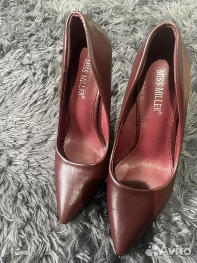 Туфли лодочки 37 р (24 см)