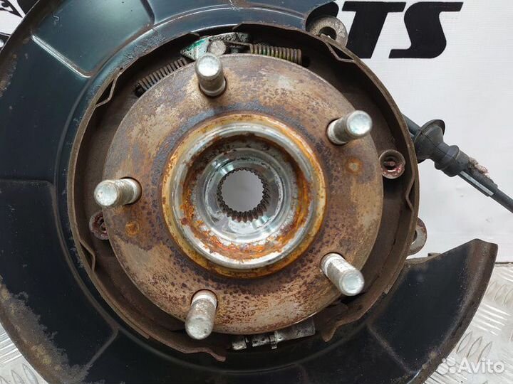 Кулак поворотный задний Mitsubishi Lancer Evolutio