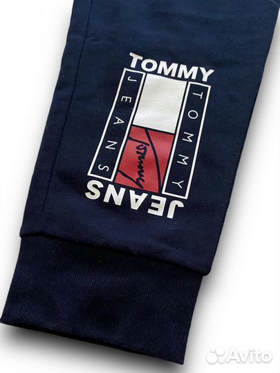 Костюм спортивный женский tommy jeans 48-50