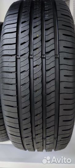 Roadstone N'Fera RU5 235/60 R18