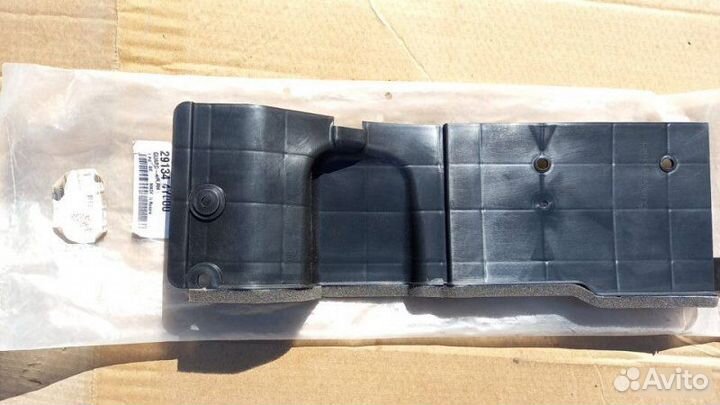 Дефлектор радиатора правый Kia Rio