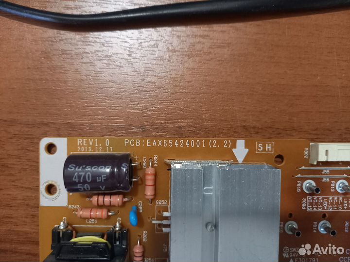 Разбор LG 42LB679V